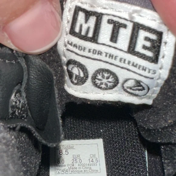 VANS Black Suede Toddler Sneakers